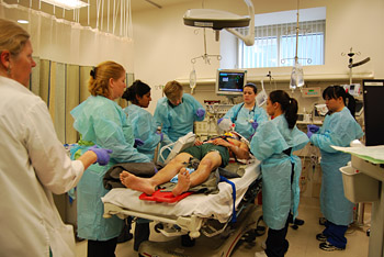 Every 15 Minutes simulated emergency room scene © UC Regents