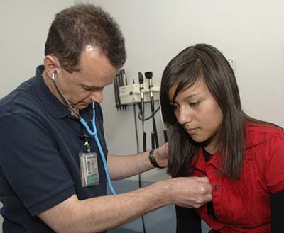 Dr. Martineau and patient © UC Regents